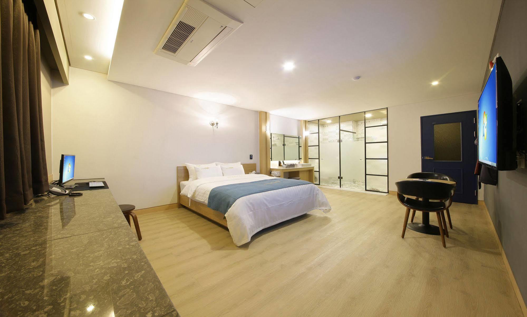 Motel Jeonju Story Zewnętrze zdjęcie